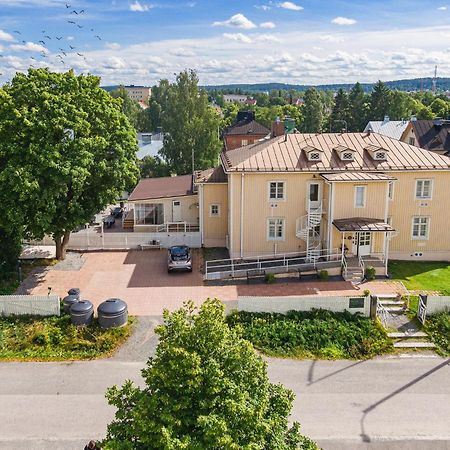 Lillan Boutique Hotel&Kök Tampere Extérieur photo