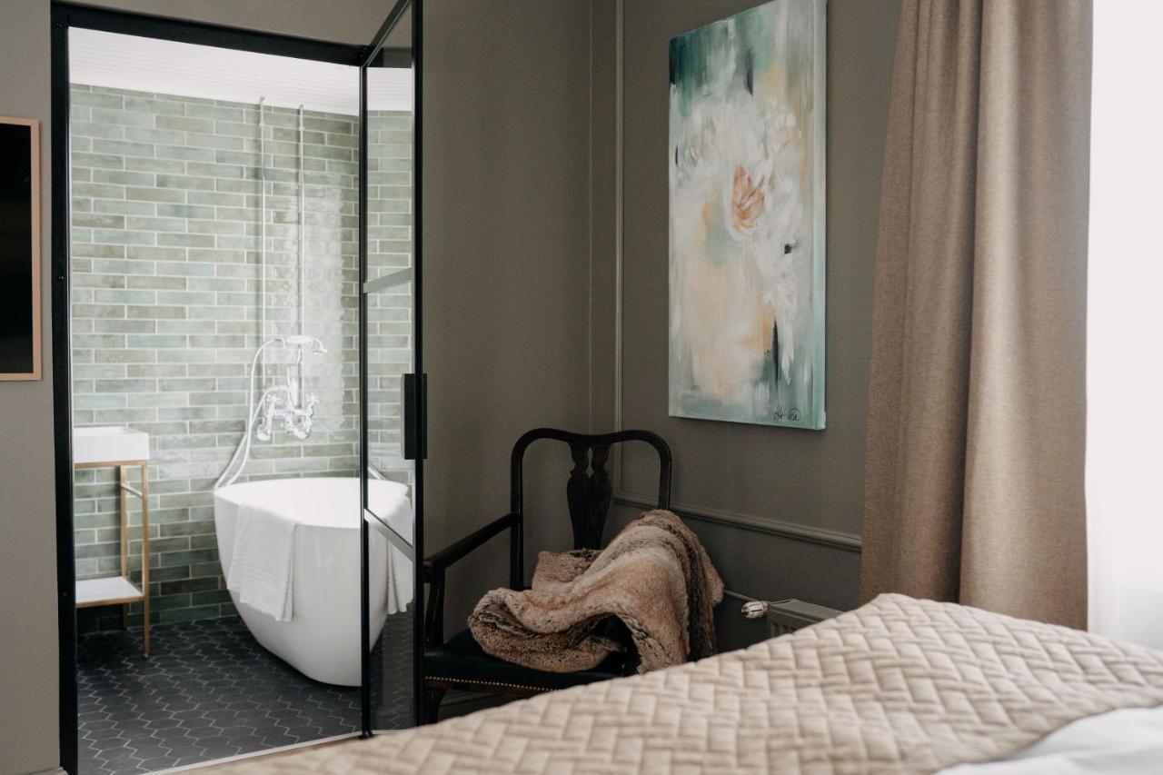 Lillan Boutique Hotel&Kök Tampere Extérieur photo