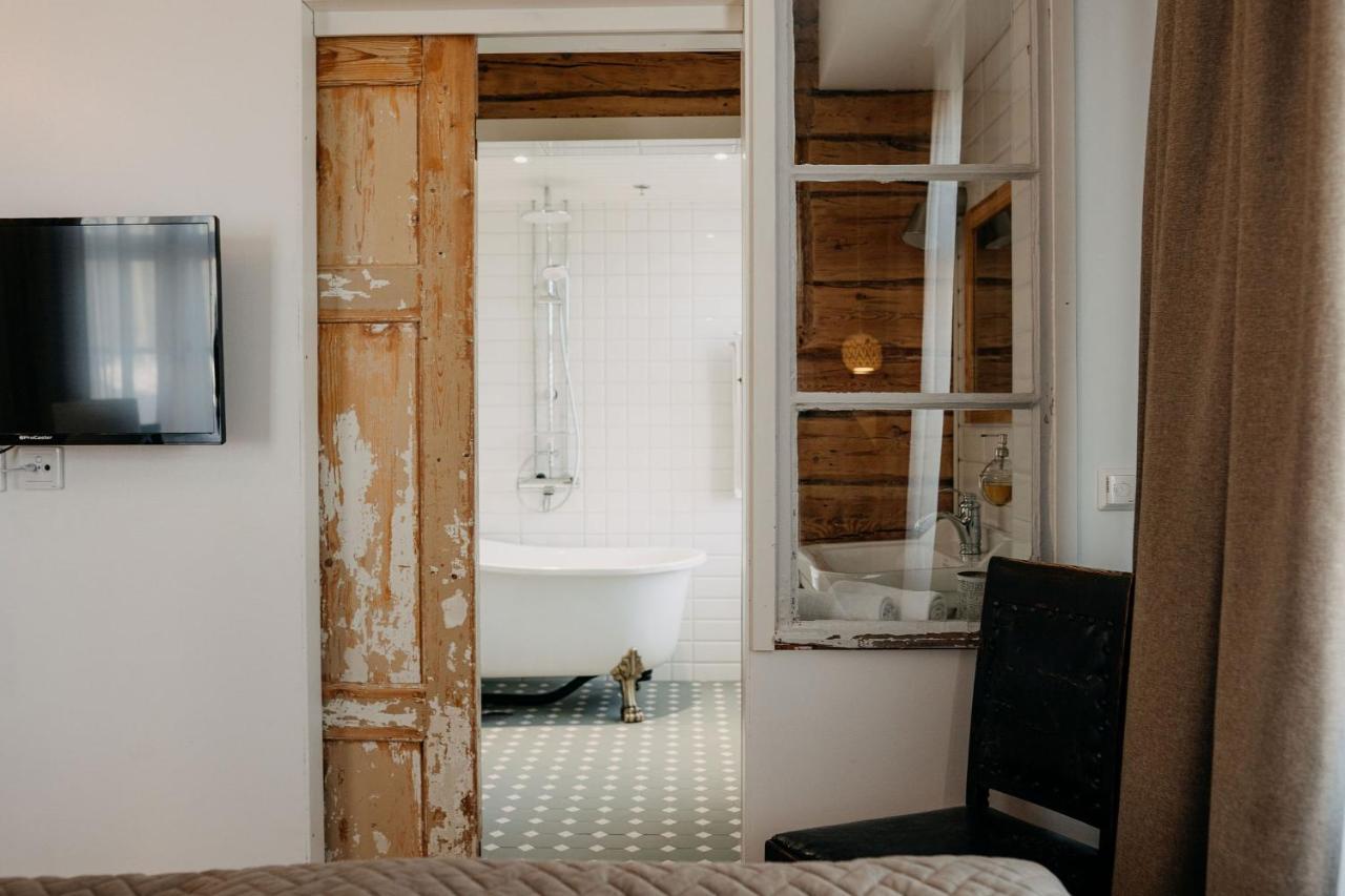 Lillan Boutique Hotel&Kök Tampere Extérieur photo